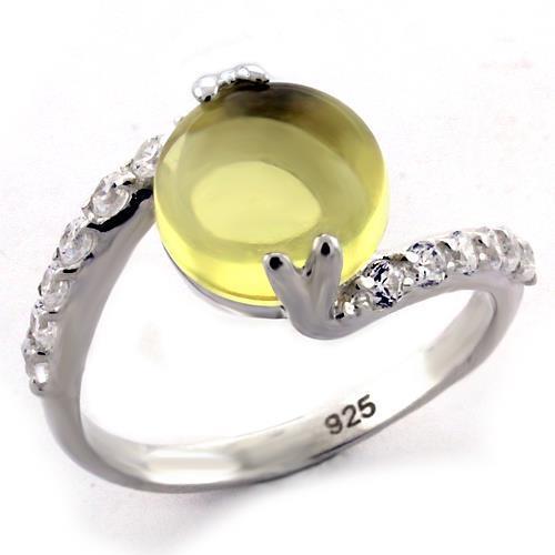 High-Polished 925 Sterling Silver Ring with Synthetic Cat
